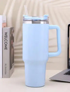 Isolerad Termosmugg 40oz med Handtag & Sugrör – Rostfritt Stål