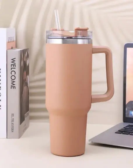 Isolerad Termosmugg 40oz med Handtag & Sugrör – Rostfritt Stål